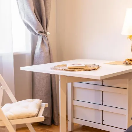 Valdemara Design In Center Apartman *